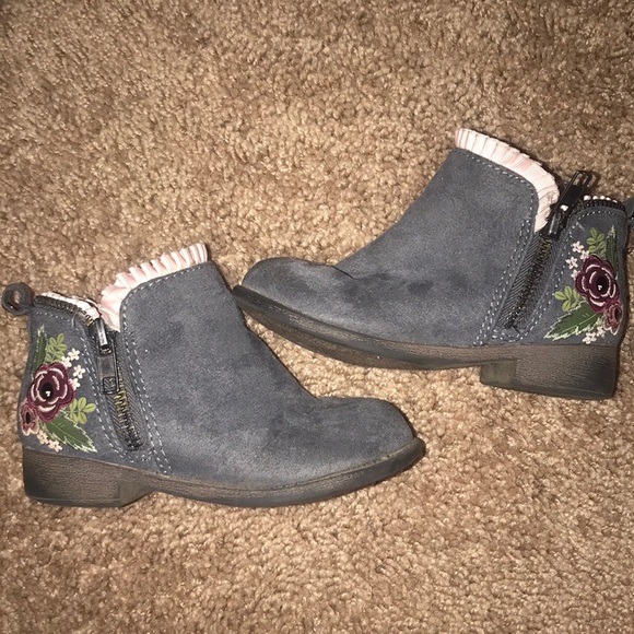 Gently worn dr scholls booties - Picture 2 of 3